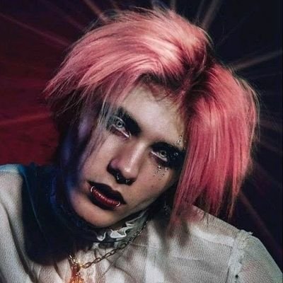 An evil man. The Ultimate gamer. Someone who tortured and brutalized even The Avengers with his intelligence. The villain known as 𝘼𝙍𝘾𝘼𝘿𝙀🪦🕊