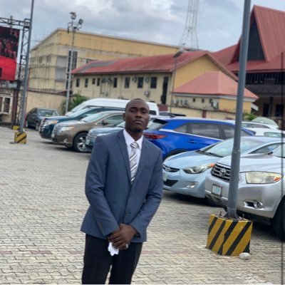 🧠 Learning to code w/ AI 📱 Building an app 🌍 Naija mind. Global focus. 📩 DM = Connect |Gen Z innovator | EdTech meets Social | Building in public.