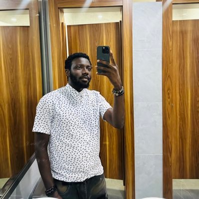 joshyyyrn's profile picture. hurt. known pain. 03/26/23🖤🕊️ @lfc