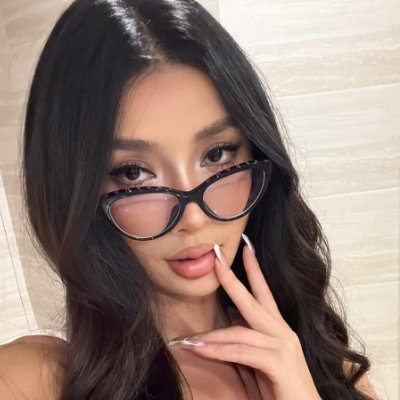 ⌕ #⃝LARA ♡̶ ₊˚ 𝟮𝟬𝟬𝟬 🔞 ⦙ . . . ✰ 𝗝𝗲𝗻𝗻𝗮 𝗩𝗮𝗻𝗱𝗮 𝗟𝗮𝗿𝗮𝘀𝗮𝘁𝗶, 𝘩𝘢𝘵𝘪𝘯𝘨 𝘮𝘦 𝘸𝘰𝘯'𝘵 𝘮𝘢𝘬𝘦 𝘺𝘰𝘶 𝘱𝘳𝘦𝘵𝘵𝘺.