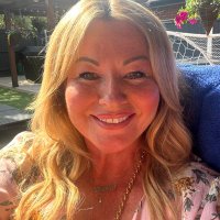 Andrea Hole (@hole_andrea) 's Twitter Profile Photo Andrea Hole (@hole_andrea) 's Twitter Profile Photo