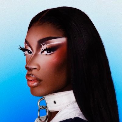 ☆ L A N A Profile