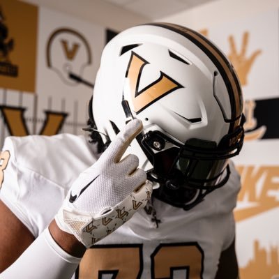 Midland High School |Oline RG|6’4 | 4⭐️ | 340lbs|Class of 2026|GPA 3.4|Midland TX| NCAA ID 2405298799 | Vandy Commit ⚓️#OYB #God1st 🇦🇸🇱🇾🇲🇽
