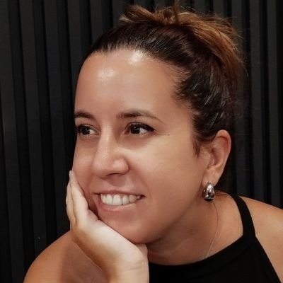 Psicóloga. Feminista ♀️🏳️🌈. Derechos Humanos. En PODEMOS. 𝒀𝒐 𝒔𝒐𝒚 𝒚𝒐 𝒚 𝒎𝒊 𝒄𝒊𝒓𝒄𝒖𝒏𝒔𝒕𝒂𝒏𝒄𝒊𝒂.