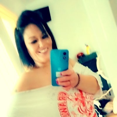 hlawson441's profile picture. 