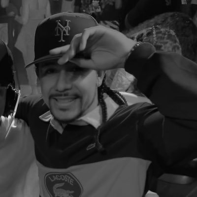 Espidadon's profile picture. Espi IG: Don.Espiii 🧡💙 Knicks Fan