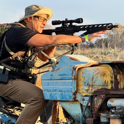 🇺🇸American Patriot & friend of other nations. Student of History, Science, Art, Warfare. https://t.co/yqTn3Zdgrn