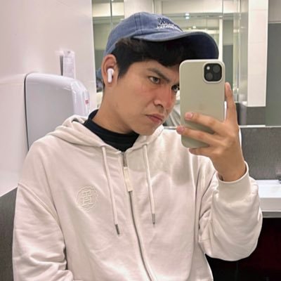 SCORT (Pasivo) 🇵🇪Creador de contenido No Aptos para Menores. 🔞🍑 Colab y venta de contenido x DM. Canal de onlyfans:https://t.co/ev4JwfjuCU