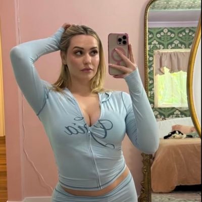 looking for a relationship with a honest guy I’m going to take care off I’m 30 years and single I’m new on here