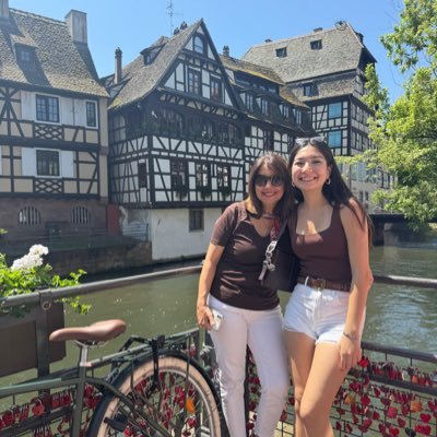 cakar53319's profile picture. 