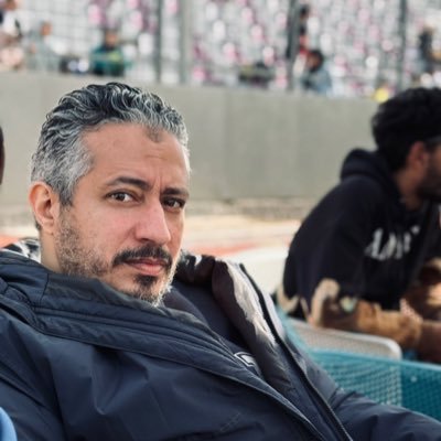 مفيش حد بيفهم في كل حاجة .. اتكلم قليل و اسمع كتير و مش لازم تاخد كل حاجة خد اللي يهمك بس .. زملكاوي 🇦🇹 .. وحداوي 🇱🇻