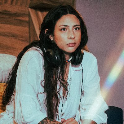 Rapper | Cantora | Compositora | Arte-Educadora🌪️🏹 kariu kariri. soutomccontato@gmail.com📨