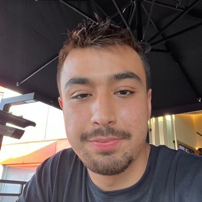 iosmanapple's profile picture. akdü ybs, stajyer front end developer &devops engineer