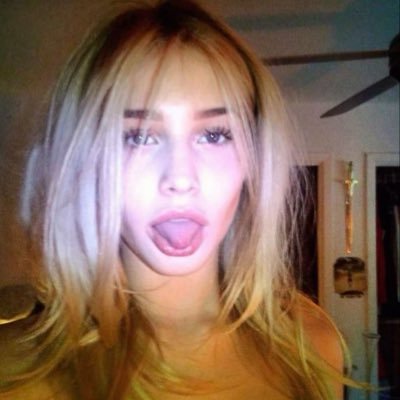 sheiiysh's profile picture. 🐇⌒ 𝓢𝑡𝑢𝑑𝑦 𝓑𝑢𝑛𝑛𝑦 — OPEN‼️ ⵓ “Look no further for an academic sidekick﹙💭+📖﹚I help your school struggles﹠tackle toughest assignments!” ᐢ • ˕ • ᐢ🔎