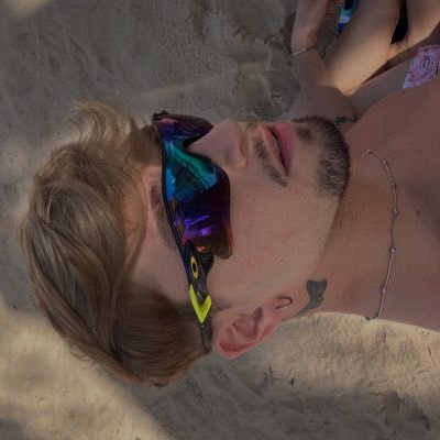 mateuspowelll's profile picture. just living