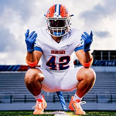 Scott Routon, Grand Oaks HS, LB/ATH 5'9'' 185lbs | 4.52 40yd | 500 Squat | 285 Clean | C/O 26' | 4.0286 GPA | TX, District 13 6A | NCAA ID# 2306918320