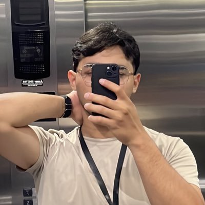 guramanatati's profile picture. 22.