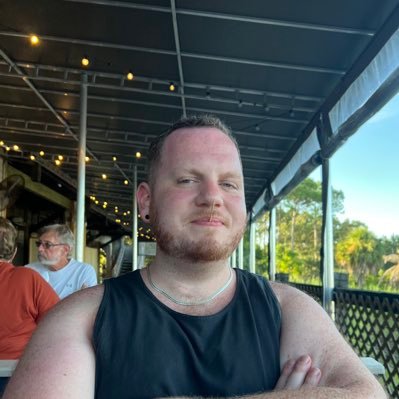 Bureaucrat. KSU. Socialist. Gay AF. Also known for my tea kettle laugh.