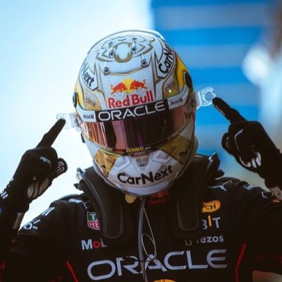 Skecmi33's profile picture. 