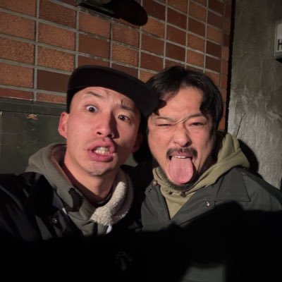 THE SKIPPERSとSKA FREAKSが大好きな20代後半の野郎/ライブ行ったあとは声がしゃがれます/不定期にバンドやって〼