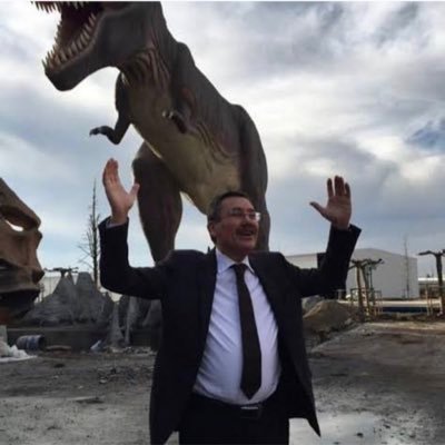 husiler_'s profile picture. Kişisel bilgim yok.