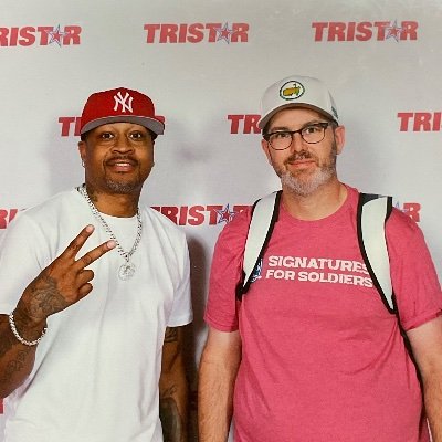 Krumbscards's profile picture. 