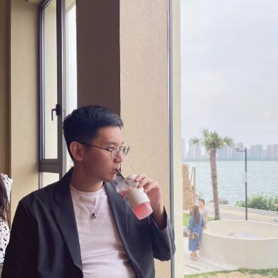 earlychiu's profile picture. 