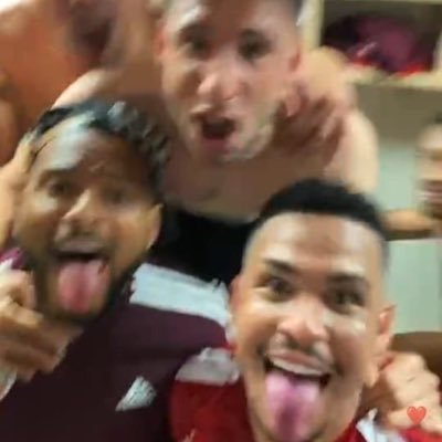 tu és forte, tu és grande.
dentre os grandes, és o primeiro! 🇾🇪