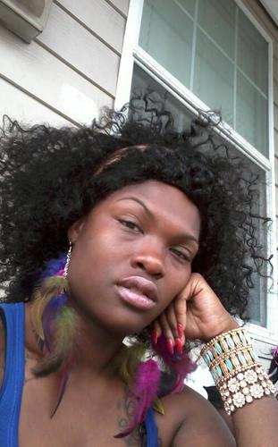 #TEAM ANTI-REggiE #TEAm KUSHHH # TEAM FAM(ily)#TEAM PROUD MOMMIE #TEAM tattoos PINK LIPZrDye..#TEAM BITCH FOLLOW ME OR GTF :)