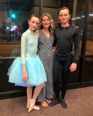 InnerPeace_JM's profile picture. I love nature 🌿, real talks 💬, and calm moments 🌸
Life’s beauty is in balance like yoga 🧘‍♀️
Effort & ease, strength & grace 😊💕