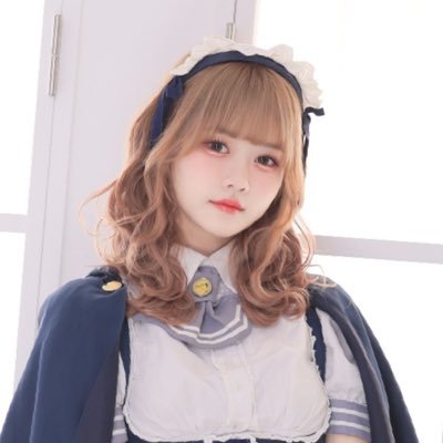 (@junjo_no_afilia)❤︎紫💜担当❤︎ナルコレプシー持ち❤︎眠りの森の居眠り姫❤︎TIF2018&2020アイドルカラオケバトル優勝❤︎猫狂い❤︎モデル❤︎占い❤︎都市伝説オタク❤︎ ライブの予定はプロフのリンク見てね🔗#今日も波動高い