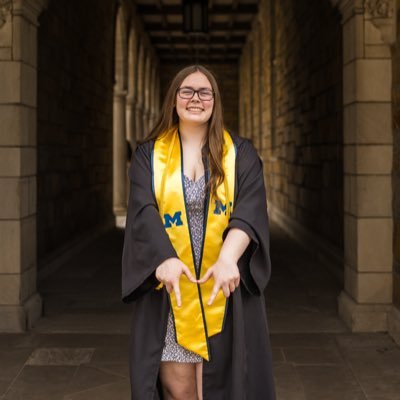 emma_mellott's profile picture. umich ‘25 〽️