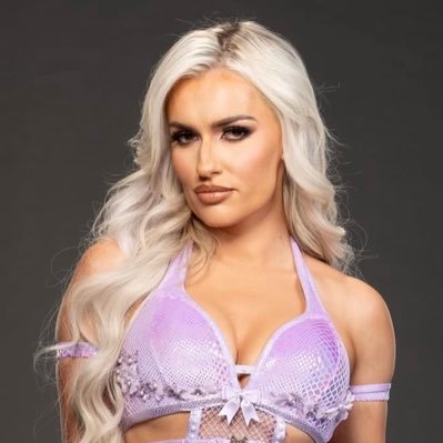 @womenstitless