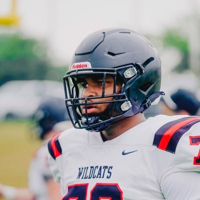 kalebgowens's profile picture. 6,3 275 tackle dallas texas lake highlands  highschool  3.0 GPA  40 yd dash:5.00