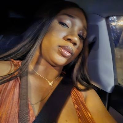 Lifelong Learner. Feminist. Foodie. Coke Addict 🥫
