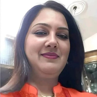 Leonela13448216's profile picture. *عارفين شعور  " طظ ما هي خربانه خربانه  "*
*ده الشعور اللي مسيطر ع حياتي .*