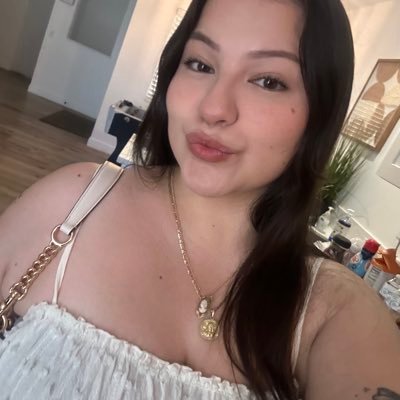 AguileraGiselle's profile picture. 