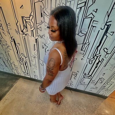 Legal_vixxen's profile picture. 🇯🇲