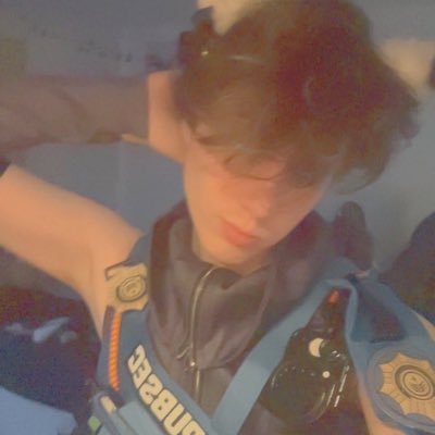 twink streamer from england💖 links in bio✨