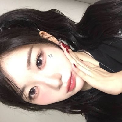 i love s3 lee jiwoo from the korean pop girl group tripleS || chronic reposter