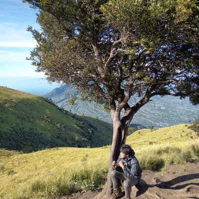 ariefyuuu's profile picture. Kuterjang dunia dgn doa mamah