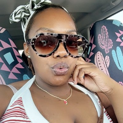 Chicago’s Cheetah girl, Plant mommiana. Slayed the crochet by B.❤️, Chris Brown Stan. ✨
“Where there is a woman, there is magic.” ~Ntozake Shange ✨☀️🥂🎭🎼♋️