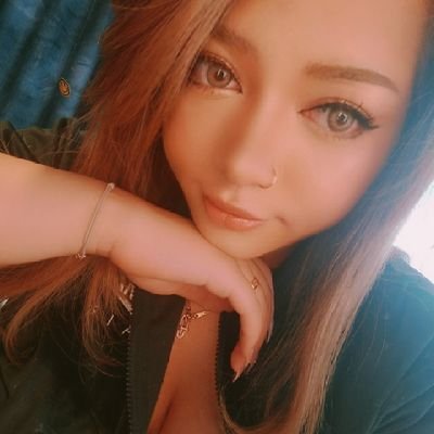 dC4CCznXqrfDvXA's profile picture. 