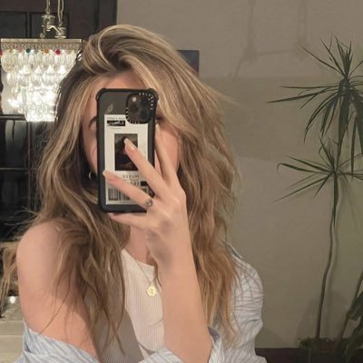 Elliegi07's profile picture. @conservatives 🇬🇧 💙