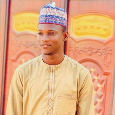 Proudly muslim..
l'm physicist..! سُبْحَانَ اَلْعَلِيِّ اَلْأَعْلَى سُبْحَانَهُ وَ تَعَالَى...