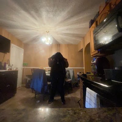 LorEli1463651's profile picture. 