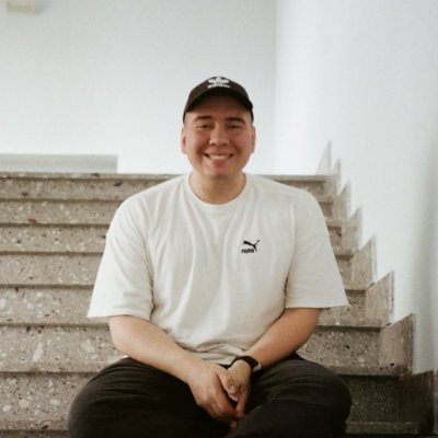 23 | Esports SMM for @Team__Spirit | Philology '24 (BA) & Comp. Linguisctics '26 (MA) @ HSE SPB | 🗣 RU/EN/GE/UA/PL/FR