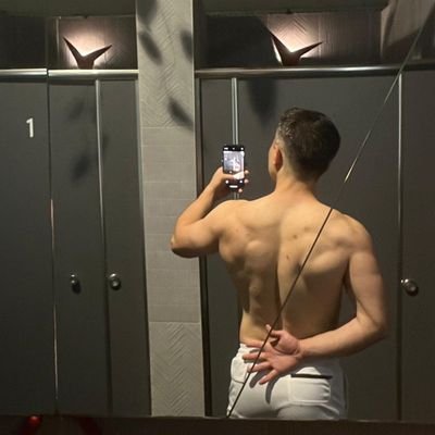 thebattousa's profile picture. Drem yol lok Dovahkiin! Greetings