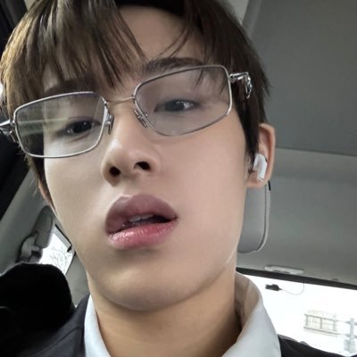 that one bunny boy || metwt, wuwatwt, acadtwt, studytwt, genshintwt