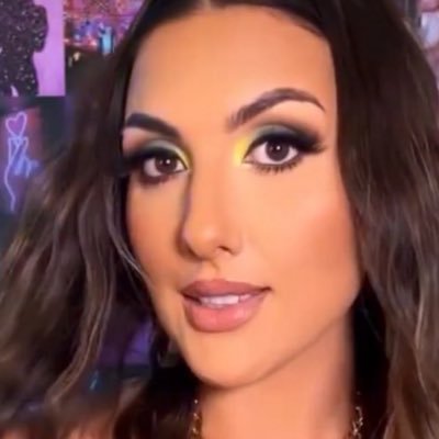 Las Vegas Pro Mua. Here for a good time not a long time! Rich boys hit me up š